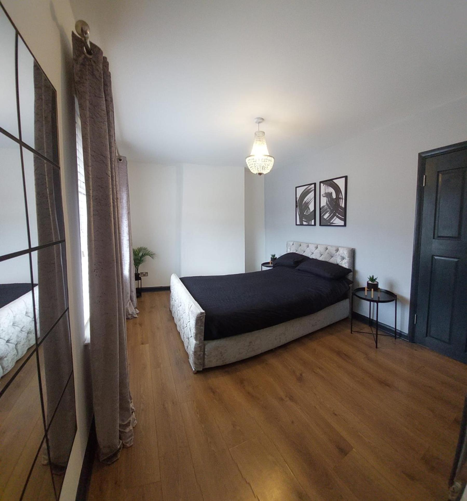 Cardiff City Centre House - Sleeps 6 المظهر الخارجي الصورة